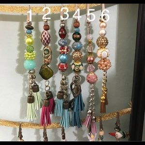 Beautiful roach clips, ur pick